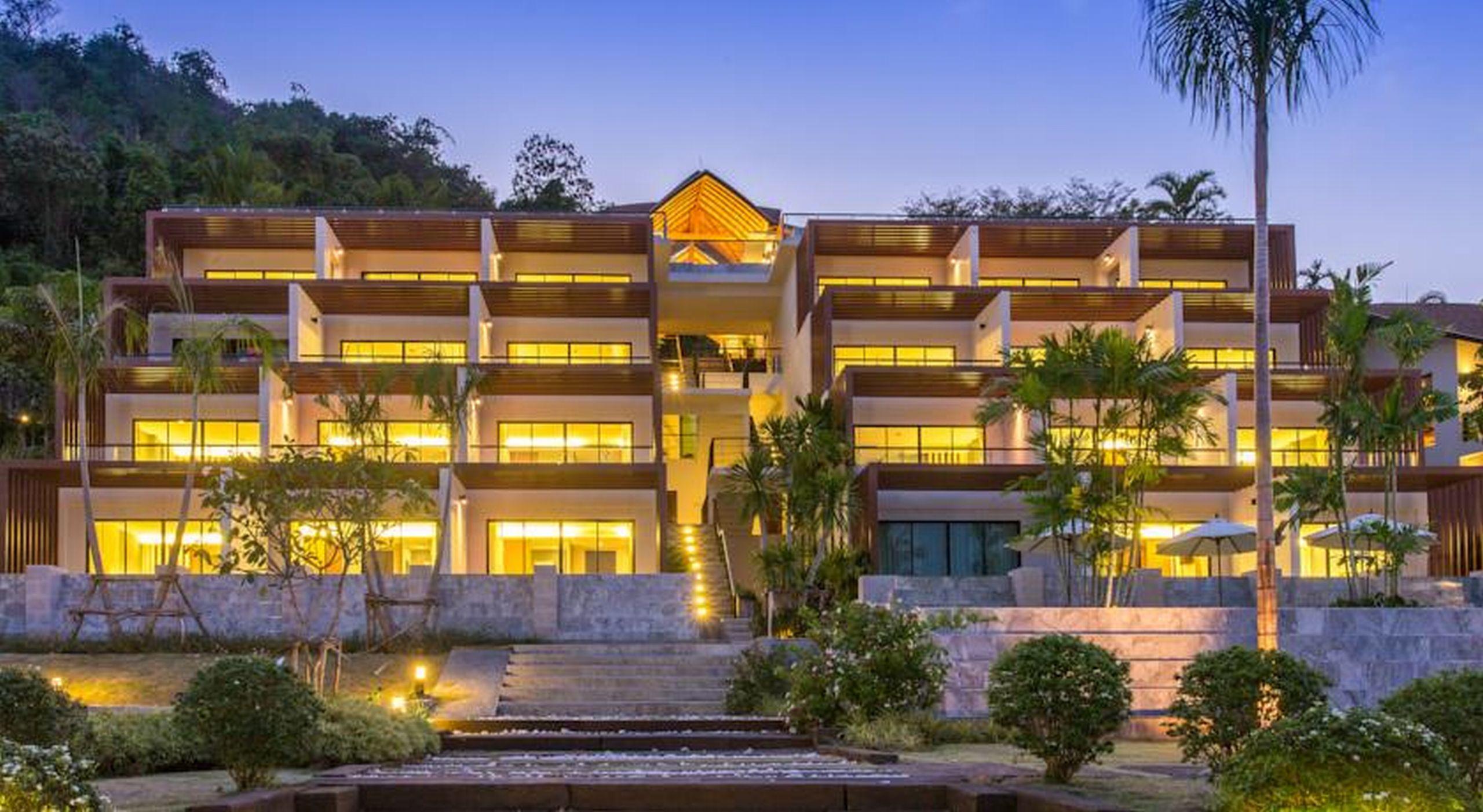 אתר נופש Chalong Chalet Resort 4*